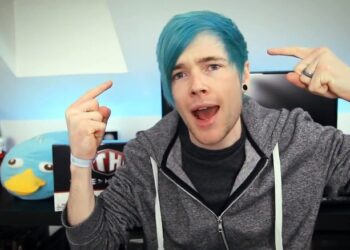 Daniel Middleton: From Gaming Enthusiast to YouTube Sensation with Tricks to Riches